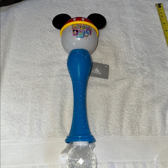 DISNEYLAND’s 70th ANNIVERSARY MICKEY MOUSE Talking BUBBLEWAND